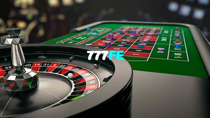 777FE casino presented on mobile device in Pakistan with slots and live games